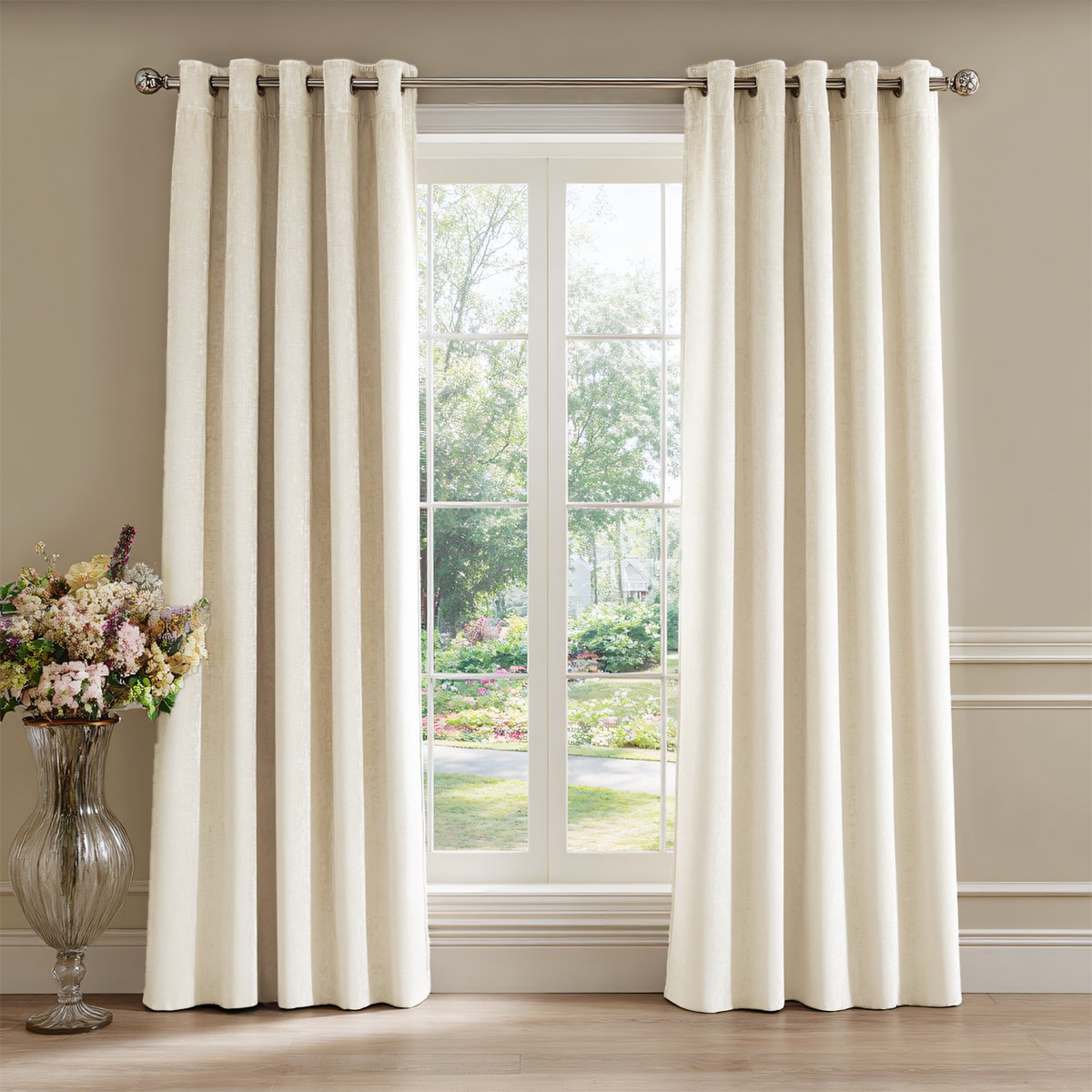 Velvet Blackout Noiseproof Grommet Curtains
