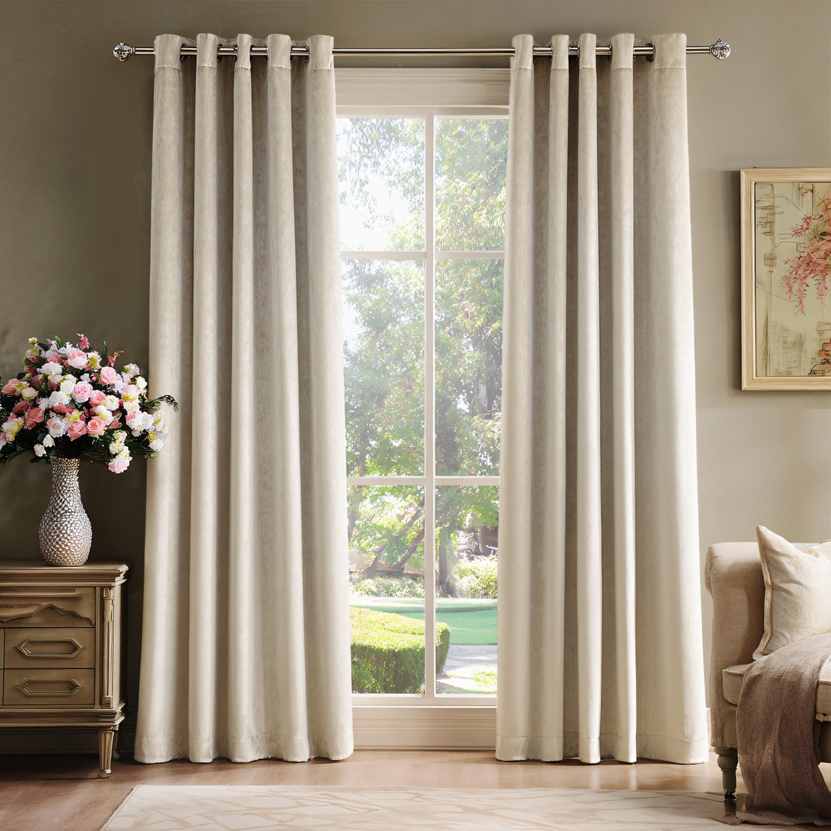Velvet Blackout Noiseproof Grommet Curtains