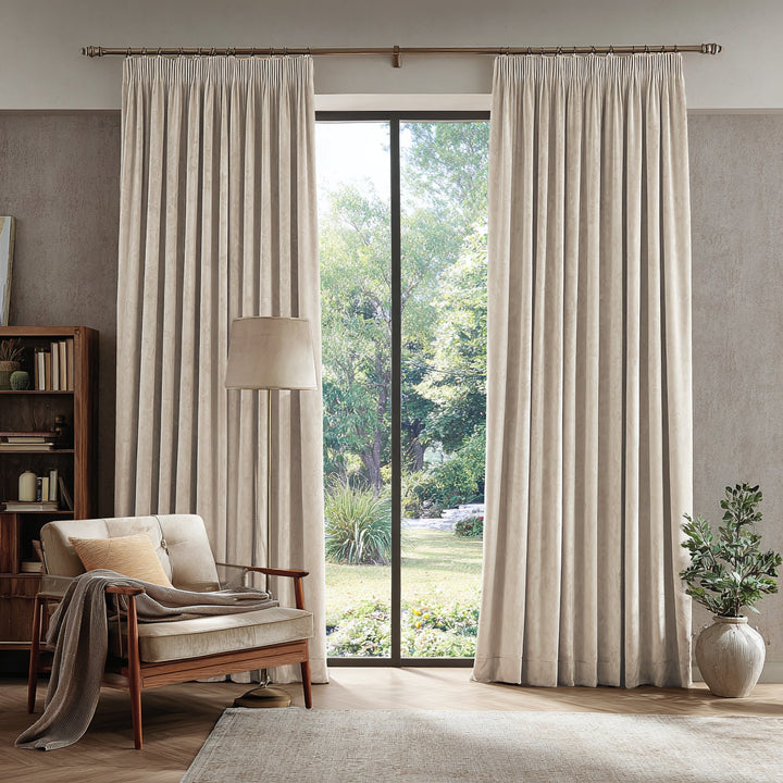 Hue Velvet Blackout Noiseproof Pleated Curtains